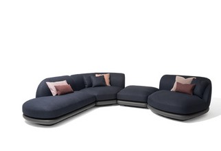 Vesper il nuovo divano di Lazzeroni per Giorgetti