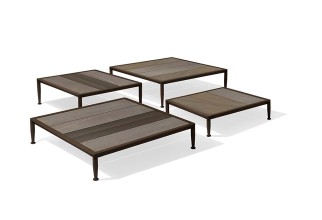 Gea Low Table by Giorgetti